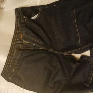 Men blue jeans size 44wX32L